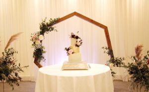 Modern floral wedding cake